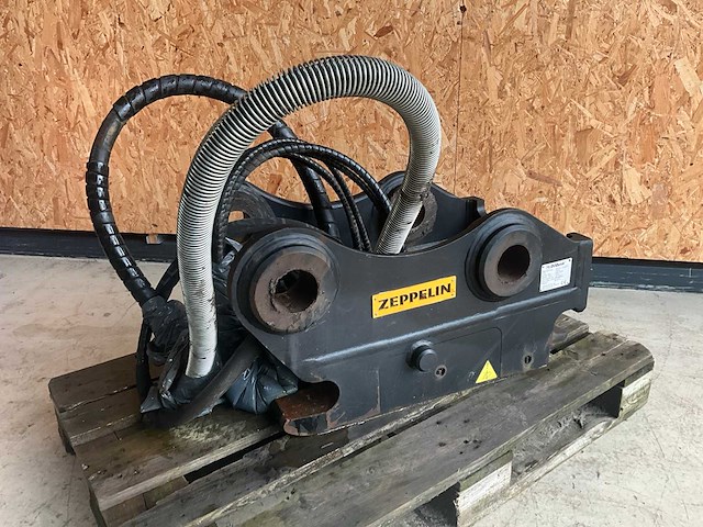 2016 zeppelin oil quick oq70 hydraulische snelwissel - afbeelding 1 van  8