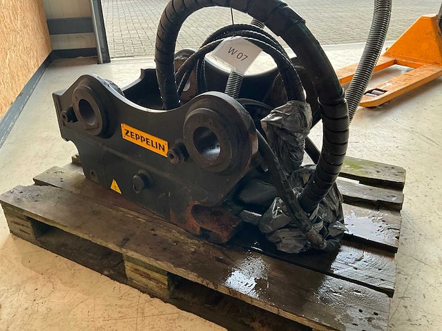 2016 zeppelin oil quick oq70 hydraulische snelwissel - afbeelding 3 van  8