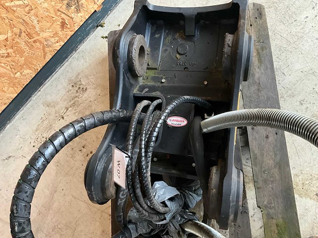 2016 zeppelin oil quick oq70 hydraulische snelwissel - afbeelding 4 van  8