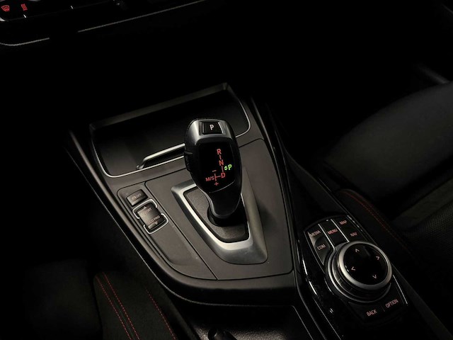 2017 - bmw - 1-serie - 118i executive - car - afbeelding 2 van  23