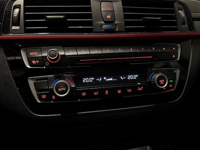 2017 - bmw - 1-serie - 118i executive - car - afbeelding 3 van  23