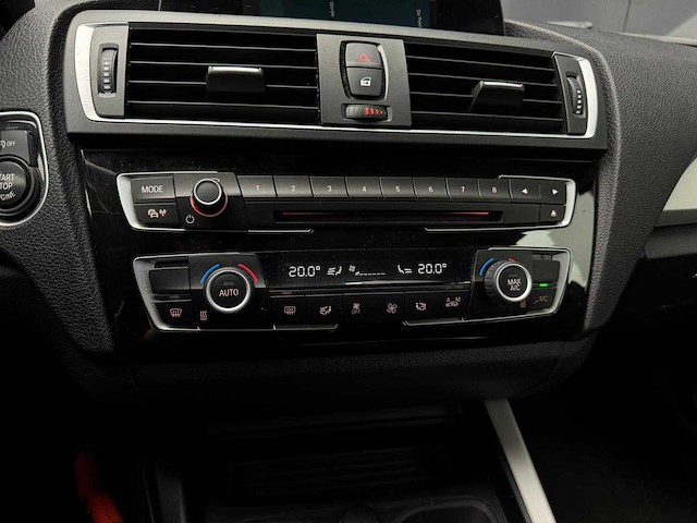 2017 - bmw - 1-serie - 118i executive - pg-676-f iaw - afbeelding 4 van  22