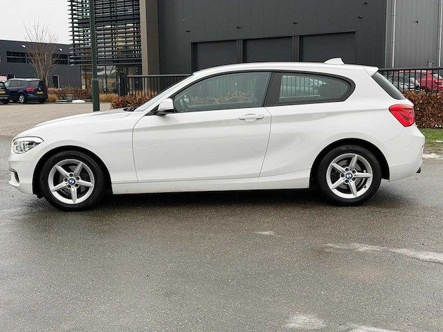 2017 - bmw - 1-serie - 118i executive - pg-676-f iaw - afbeelding 12 van  22