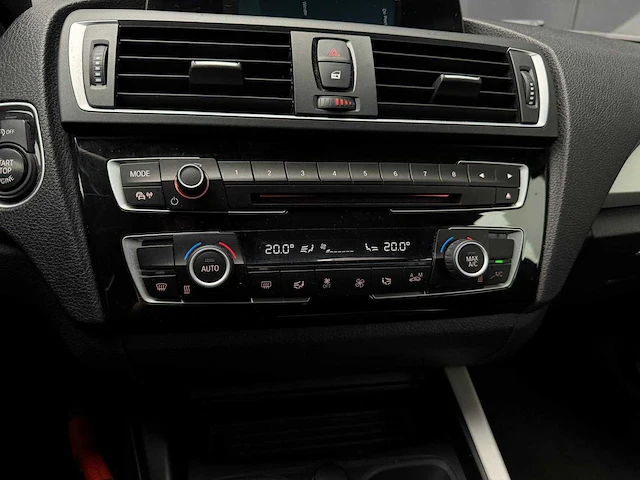 2017 - bmw - 1-serie - 118i executive - pg-676-f iaw - afbeelding 4 van  22