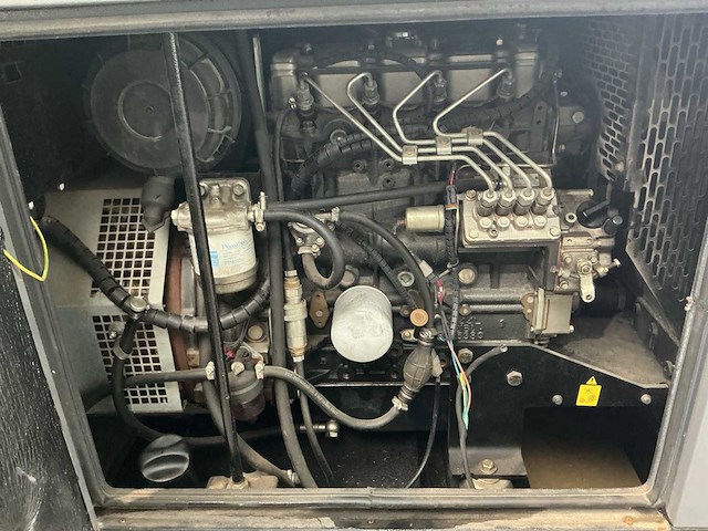 2017 - genset - 16-400 - stroomgenerator/noodstroom aggregaat - afbeelding 5 van  7