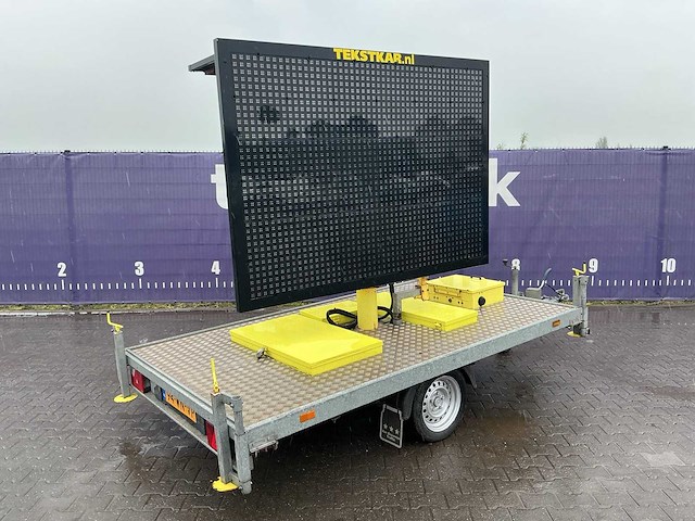 2017 - hapert tekstkar led scherm - aanhangwagen - afbeelding 3 van  8