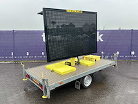2017 - hapert tekstkar led scherm - aanhangwagen - afbeelding 3 van  8