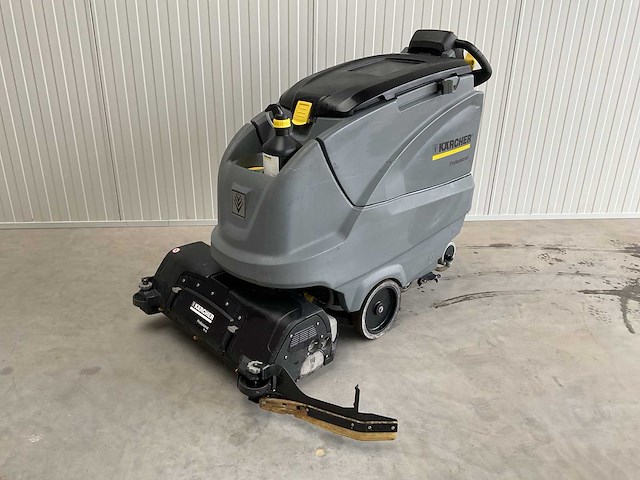 2017 - karcher - b 80 w bp dose fleet - schrob-/zuigmachine - afbeelding 1 van  10