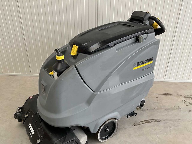 2017 - karcher - b 80 w bp dose fleet - schrob-/zuigmachine - afbeelding 4 van  10