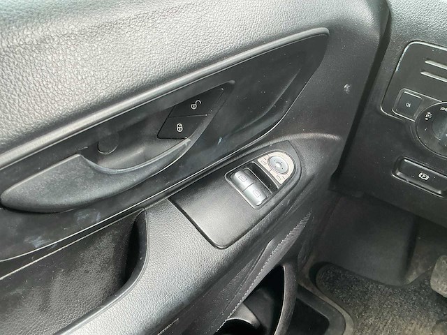 2017 - mercedes-benz - vito - 109 cdi func. lang - bedrijfswagen - afbeelding 3 van  12