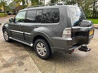2017 - mitsubishi - pajero - bedrijfswagen - afbeelding 35 van  35