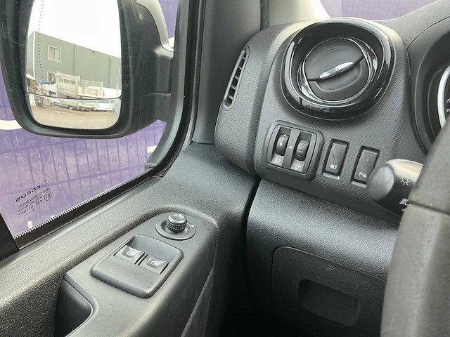 2017 - opel - vivaro - 1.6 cdti l2h1 dcspec - bedrijfswagen - glazenwasser inrichting - afbeelding 10 van  19