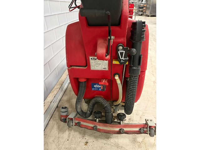 2017 - rcm byte - 461 - schrobmachine - afbeelding 3 van  9