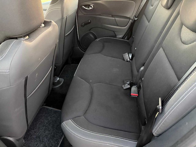 2017 - renault - clio estate - 1.5 dci ecol. zen pg-567-p iaw - afbeelding 15 van  17