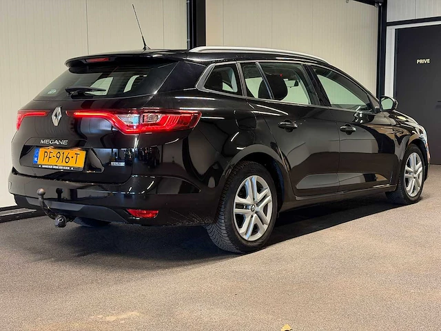 2017 - renault - mégane estate - 1.5 dci eco2 zen pf-916-t iaw - afbeelding 18 van  27