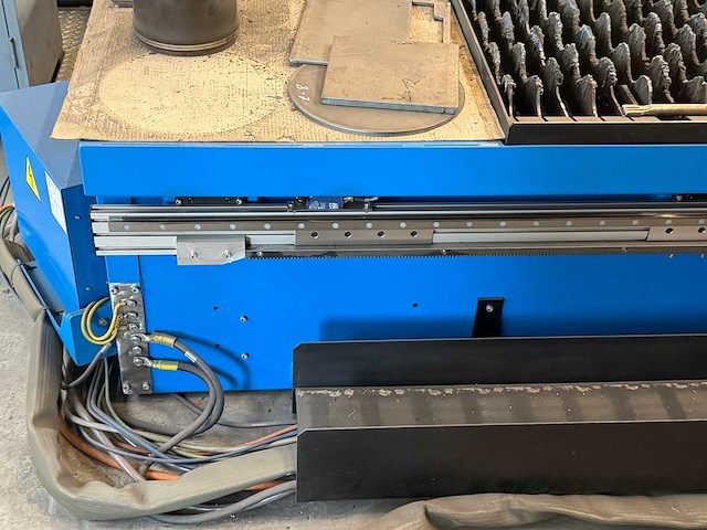 2017 - saf airliquide - optitome 2049hpi - plasma cutting machine - afbeelding 17 van  49