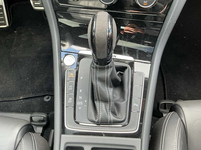 2017 - volkswagen - golf - 2.0 tsi 4motion r - personenauto - afbeelding 5 van  19