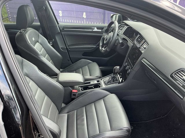 2017 - volkswagen - golf - 2.0 tsi 4motion r - personenauto - afbeelding 9 van  12