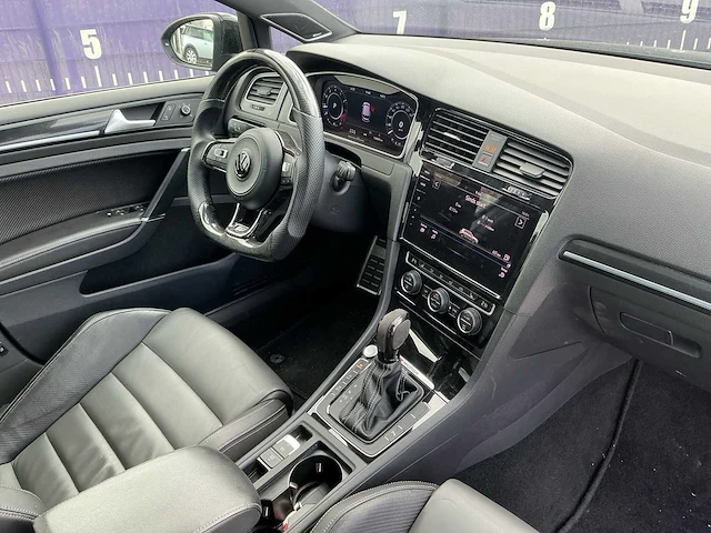 2017 - volkswagen - golf - 2.0 tsi 4motion r - personenauto - afbeelding 18 van  19