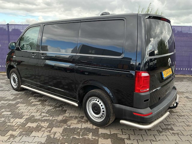 2017 - volkswagen - transporter - 2.0 tdi l1h2 highl. - bedrijfswagen - afbeelding 10 van  15