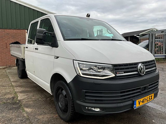 2017 - volkswagen - transporter - 2.0 tdi l2h1 dc 4mco - personenauto - afbeelding 12 van  39