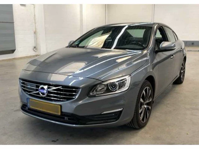 2017 - volvo - s60 - 1.5 t3 polar+ hdr-33-z iaw - afbeelding 1 van  10
