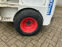 2017 100 knikmops - afbeelding 11 van  20