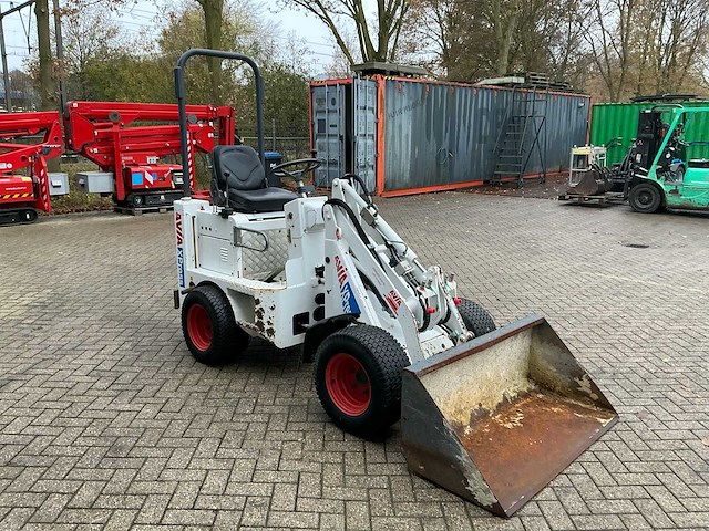 2017 100 knikmops - afbeelding 7 van  20