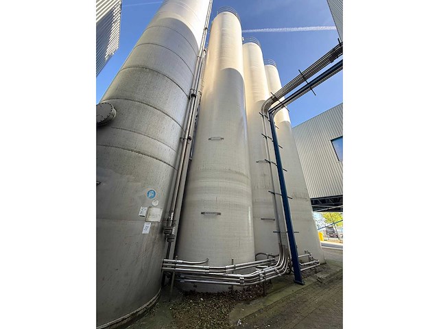 2017 110 m3 verticale polyester opslagsilo - afbeelding 2 van  6