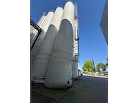 2017 110 m3 verticale polyester opslagsilo - afbeelding 3 van  6