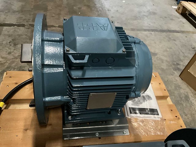 2017 abb generator - ongebruikt - afbeelding 5 van  6