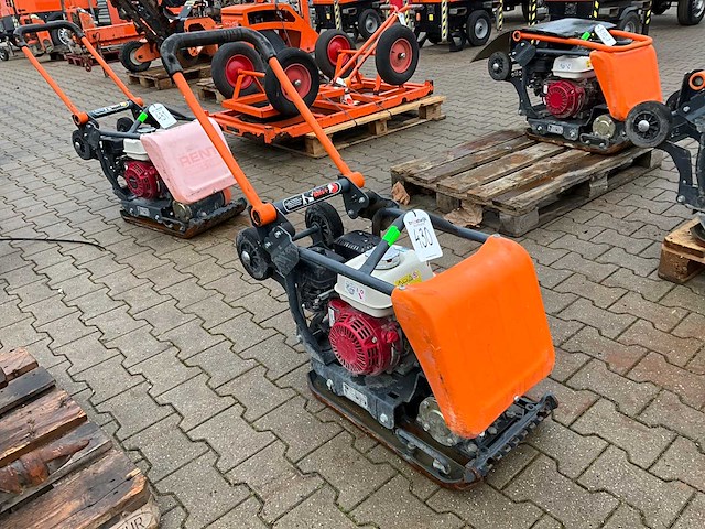 2017 altrad / belle fc3612e trilplaat - afbeelding 2 van  9