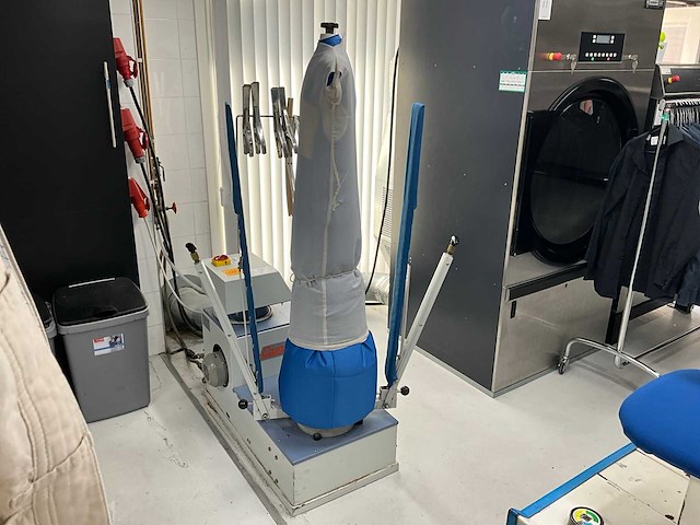 2017 anghinetti&camptel 30v stoomvorm machine - afbeelding 2 van  3