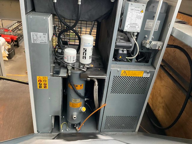 2017 atlas copco ga11vsd+ff schroefcompressor - afbeelding 8 van  11