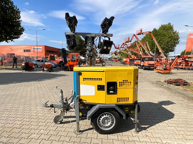 2017 atlas copco / grupos electrogenos hilight h5+ led lichtmast aanhangwagen - afbeelding 26 van  26