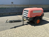 2017 atlas copco xas48 mobile schroefcompressor - afbeelding 1 van  24