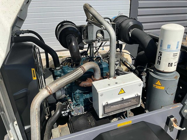 2017 atlas copco xas48g mobiele schroefcompressor - afbeelding 8 van  10