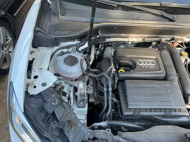 2017 audi q2 1.4 tfsi cod personenauto - afbeelding 30 van  48