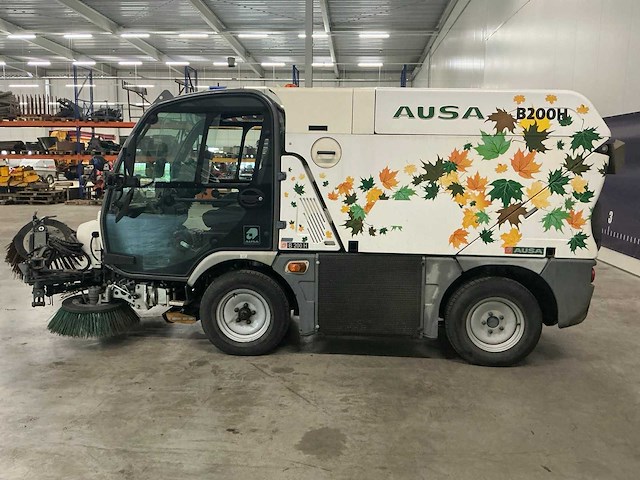 2017 ausa b2000h zelfrijdende veegmachine - afbeelding 22 van  24