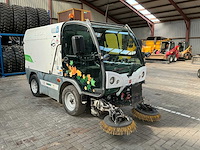 2017 ausa b200h zelfrijdende veegmachine - afbeelding 7 van  13
