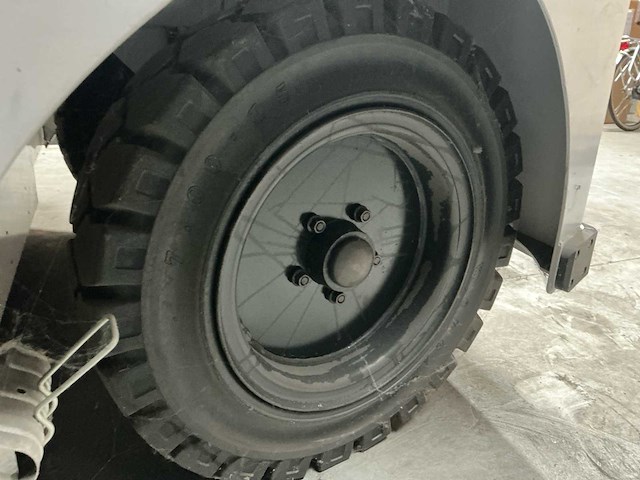 2017 avt grt rescue towing vehicle bergingsvoertuig (tugger) - afbeelding 6 van  45