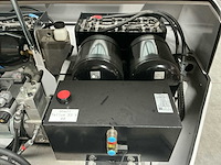 2017 avt grt rescue towing vehicle bergingsvoertuig (tugger) - afbeelding 28 van  45