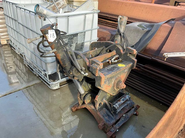 2017 beco ksw4h kanteljuk cw40 - afbeelding 1 van  10