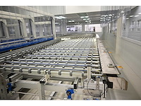 2017 benteler 2-delige aluminium glas panelen laad fifo systeem inclusief 5-delige kruiswissel systeem en rollenbaan systeem - afbeelding 18 van  33