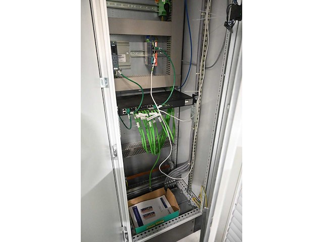 2017 benteler / 4pico kantelbare glasplaat assembleerlijn met 4pico uv-oppervlakte behandeling lijn (c) - afbeelding 2 van  37