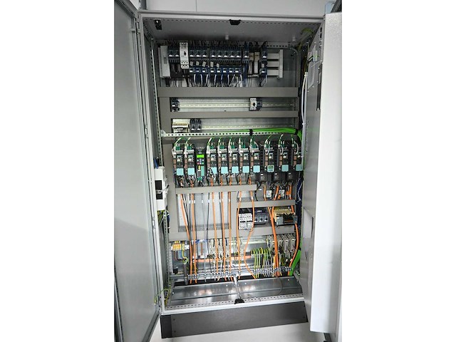 2017 benteler / 4pico kantelbare glasplaat assembleerlijn met 4pico uv-oppervlakte behandeling lijn (c) - afbeelding 36 van  37