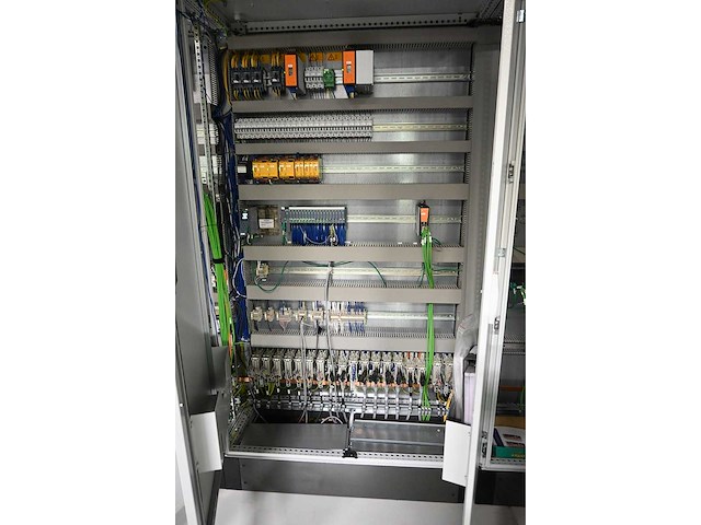 2017 benteler / 4pico kantelbare glasplaat assembleerlijn met 4pico uv-oppervlakte behandeling lijn (c) - afbeelding 37 van  37