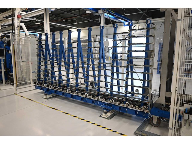 2017 benteler / masévon vertical conveyor 2-delige glas laad en ontlaad station - afbeelding 10 van  17