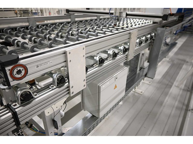 2017 benteler / snr / elabo 4-delige conveyor final inspection lijn met automatisch meet systeem - afbeelding 6 van  18