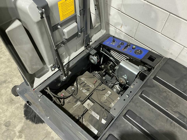 2017 bluq q95 veegmachine - afbeelding 15 van  18